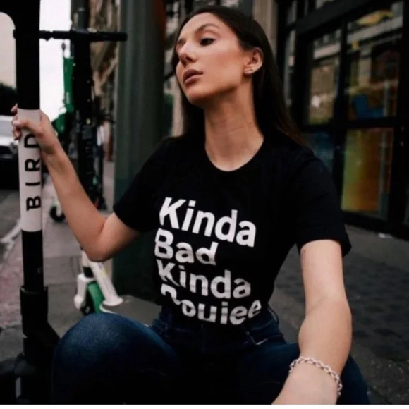 #28 Graphic Casual Tee - Picture 4 of 4